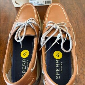 Men’s Sperry shoes- size 9